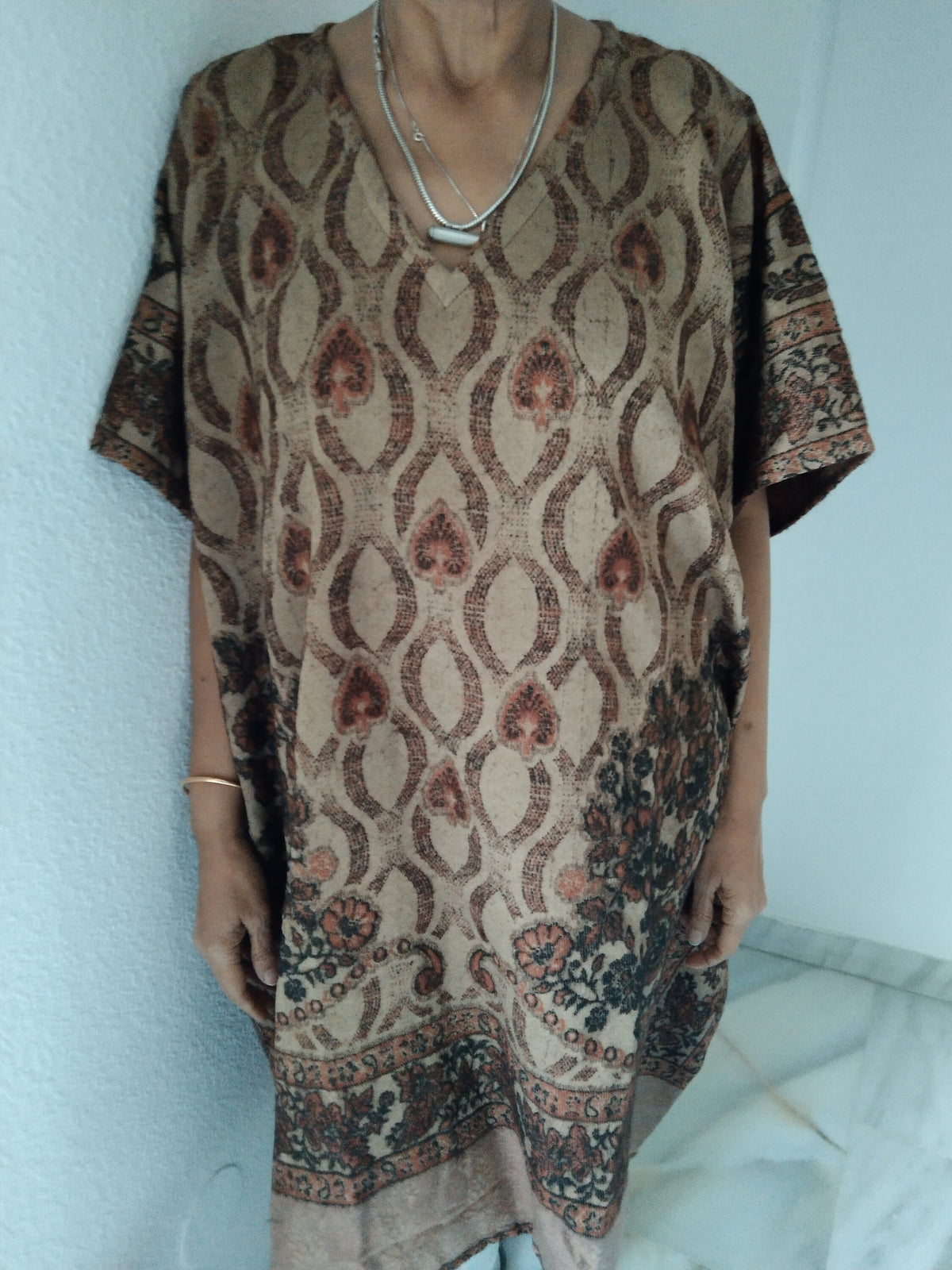 Unisex Wool Kaftan: Boho Resort Loungewear Tunic