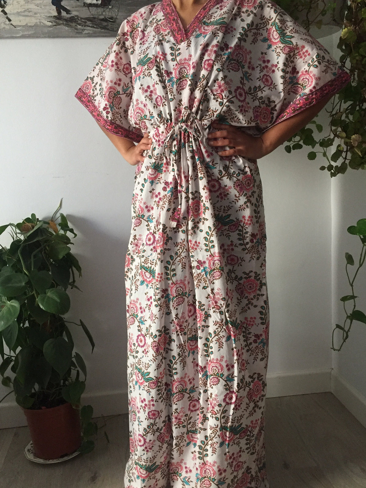 White floral kaftan,Caftan,Resort wear,Loungewear,Sleepwear,Seim cover up,Mother's Day gift,Gifts for her,Boho dress.Maxi dress,Cotton dress