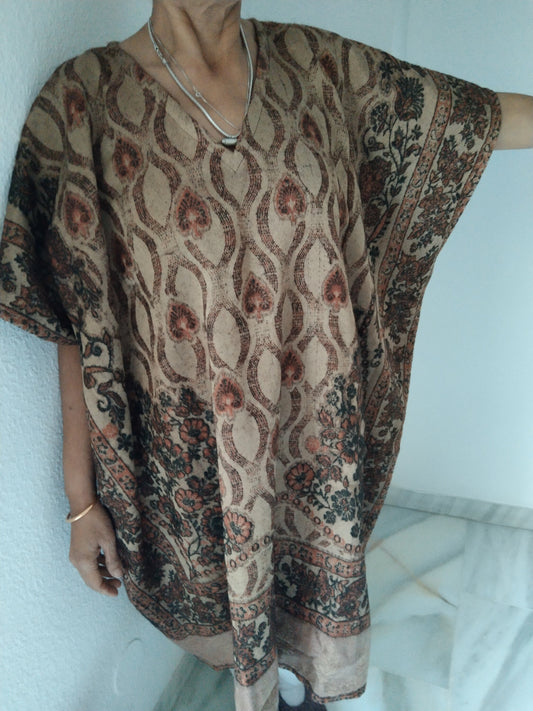 Unisex Wool Kaftan: Boho Resort Loungewear Tunic