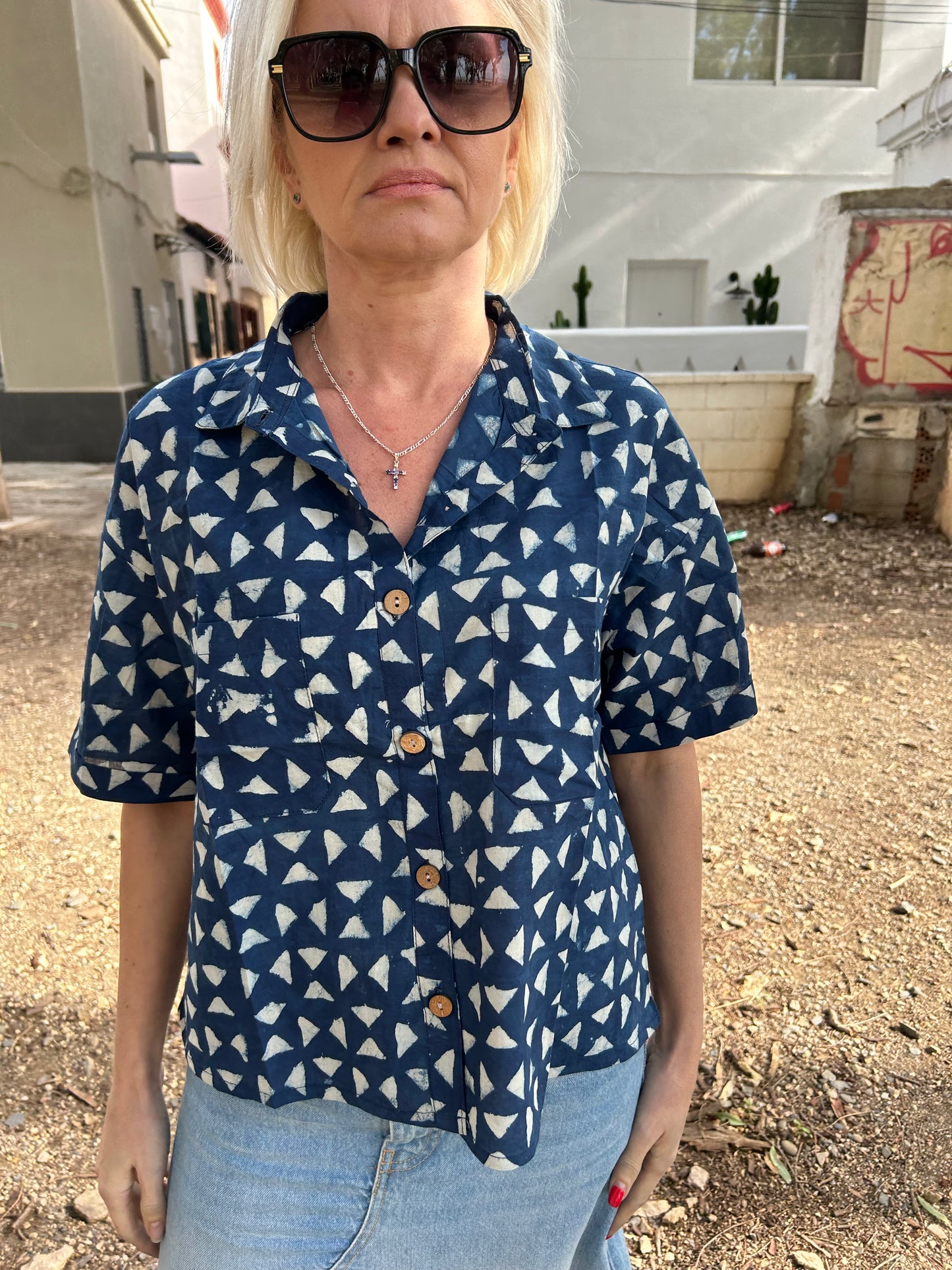 Indigo organicCotton crop Shirt