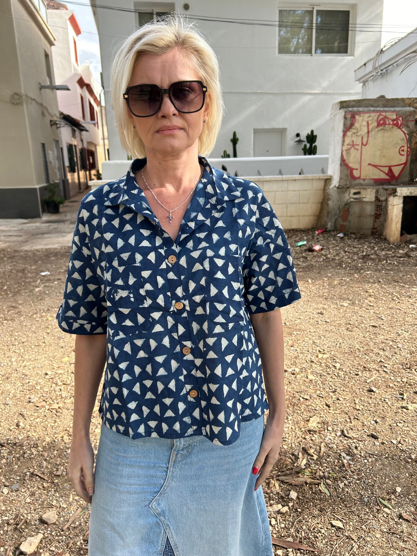 Indigo organicCotton crop Shirt