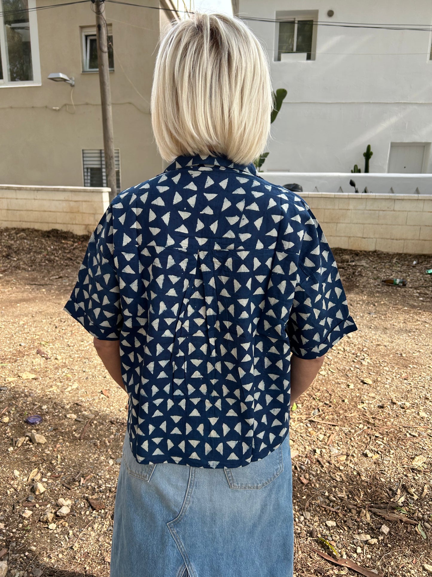 Indigo organicCotton crop Shirt