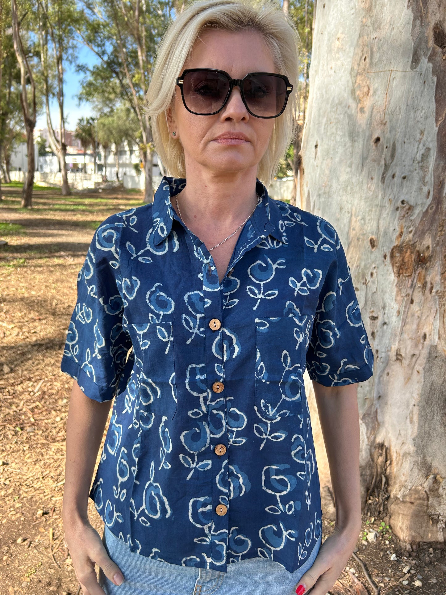 Indigo Organic cotton crop shirt