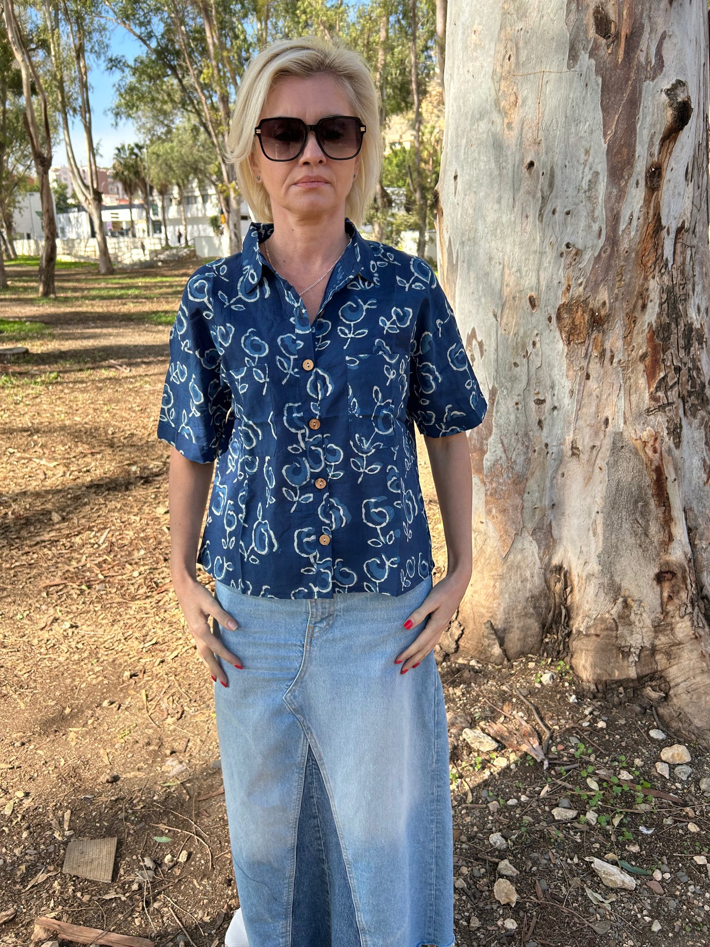 Indigo Organic cotton crop shirt