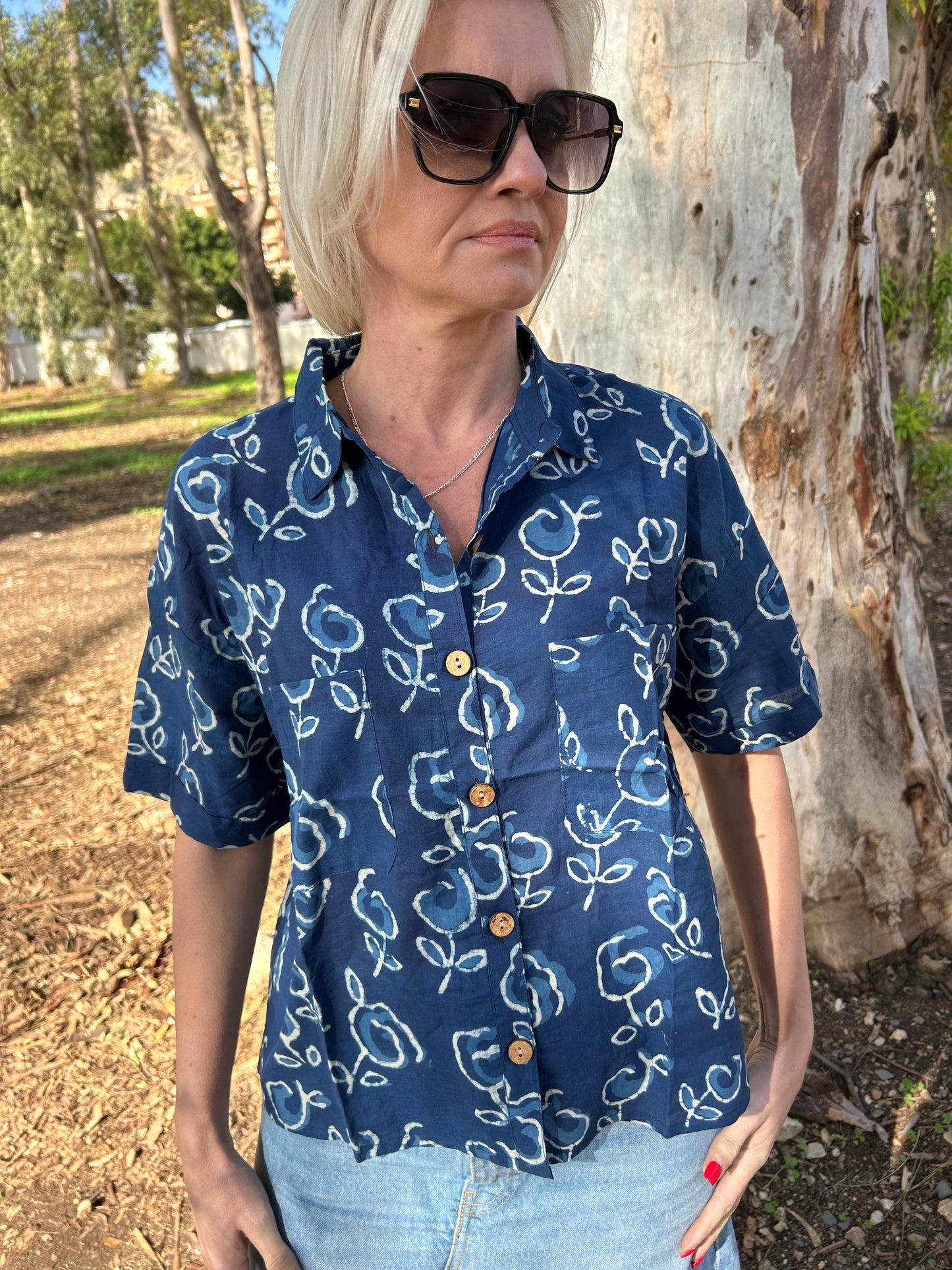 Indigo Organic cotton crop shirt