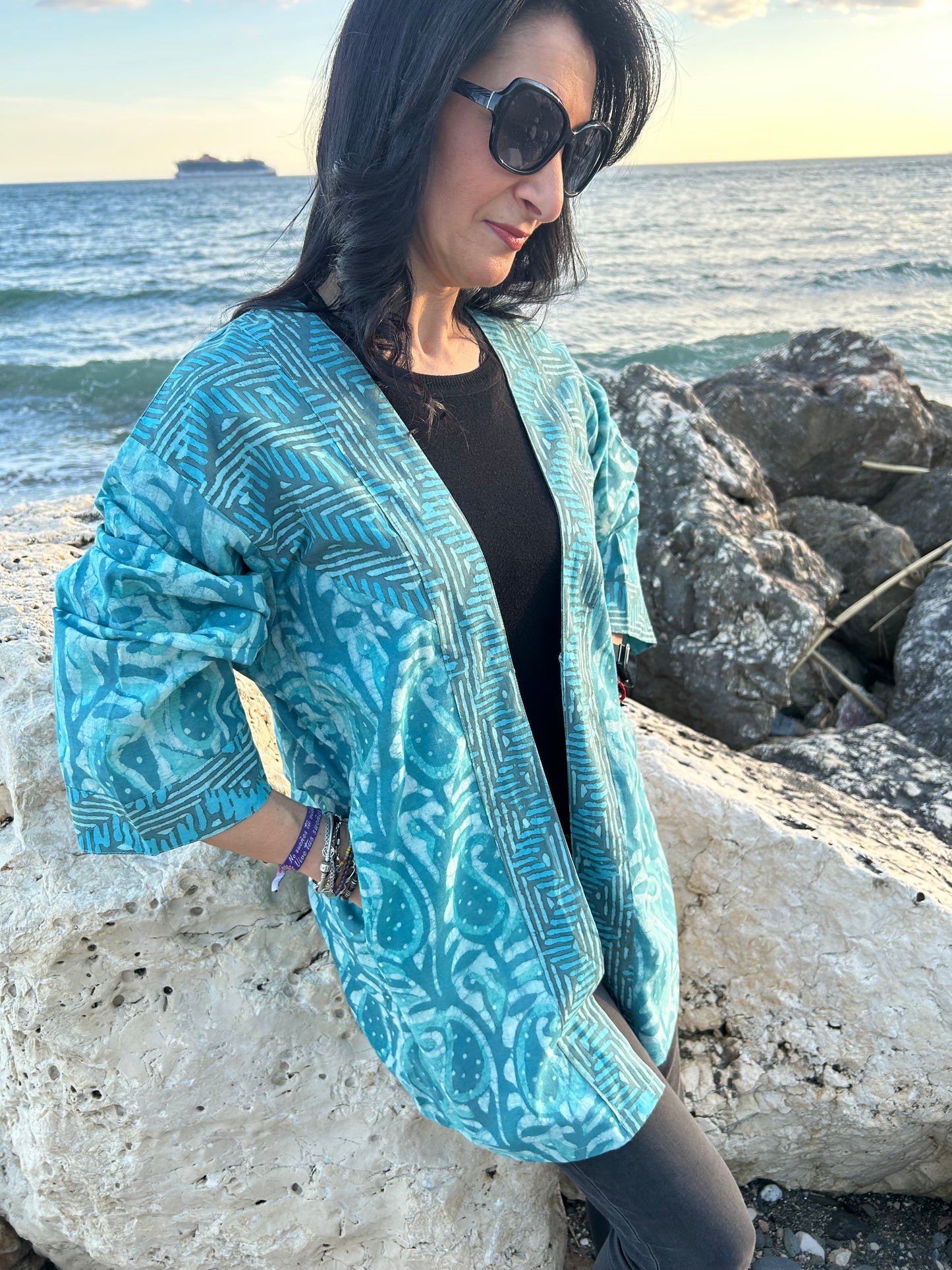 Turquoise kimono