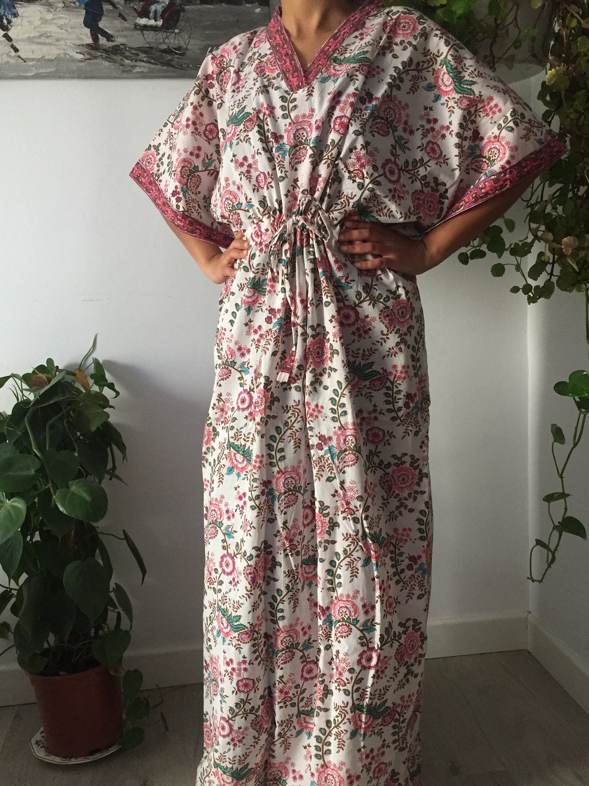 White floral kaftan,Caftan,Resort wear,Loungewear,Sleepwear,Seim cover up,Mother's Day gift,Gifts for her,Boho dress.Maxi dress,Cotton dress